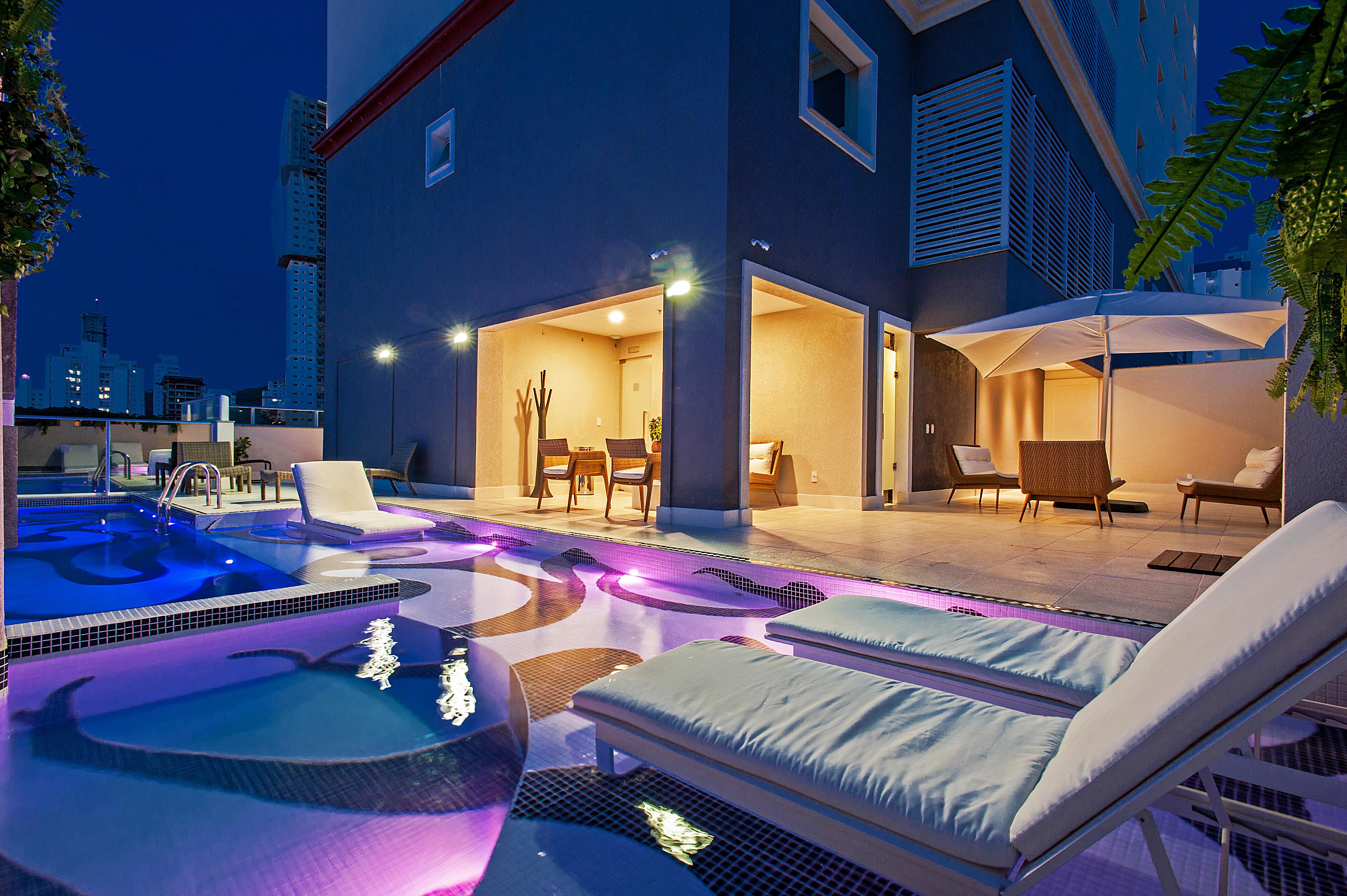 Brut By Slaviero Hoteis Balneario Camboriu Exterior photo