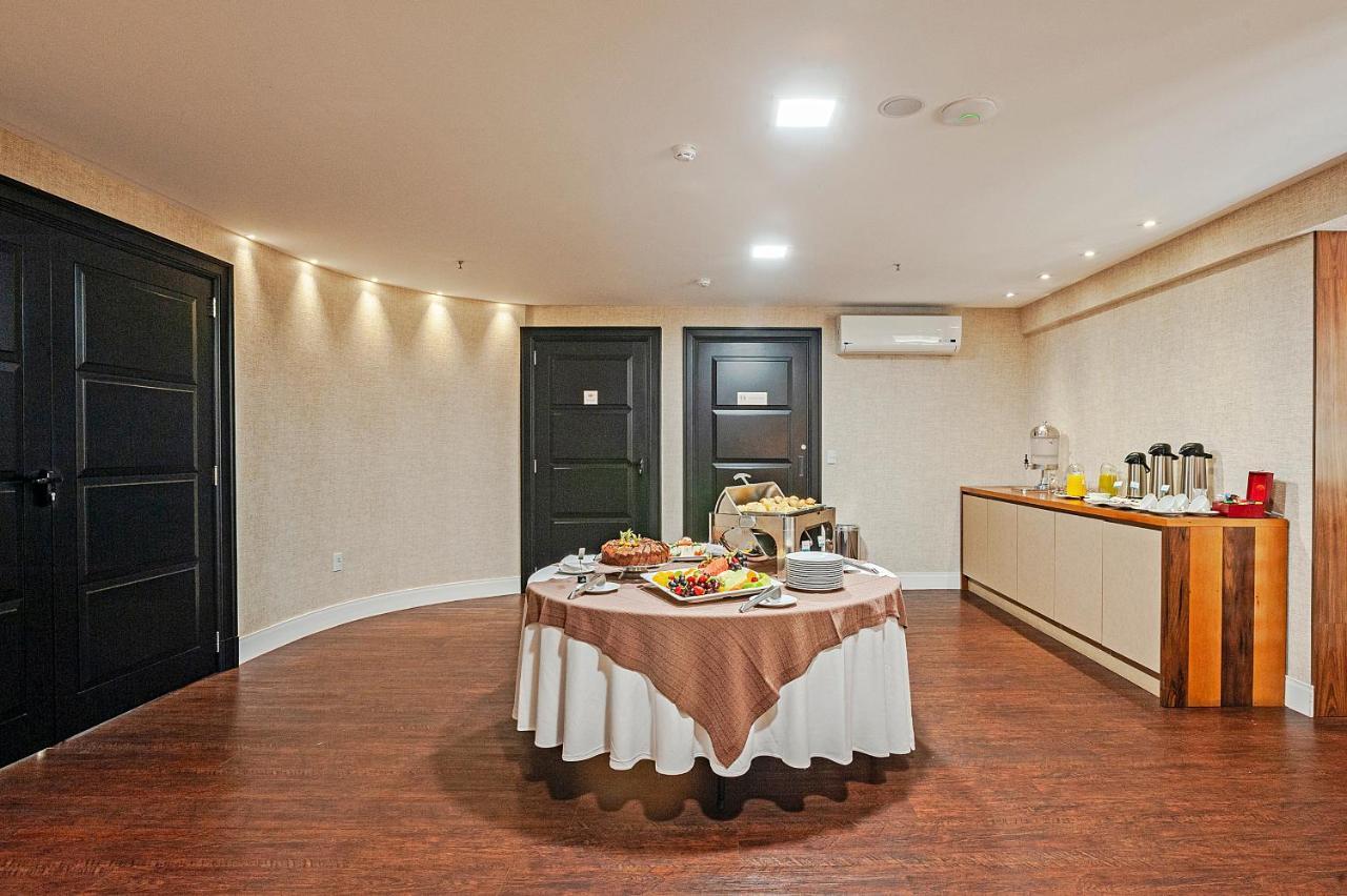 Brut By Slaviero Hoteis Balneario Camboriu Exterior photo